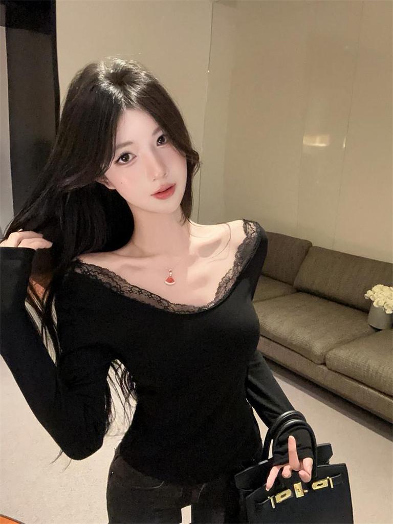 Women's Sweet & Spicy Black Slimming Lace Patchwork Long Sleeve Top - Autumn/Winter Collection