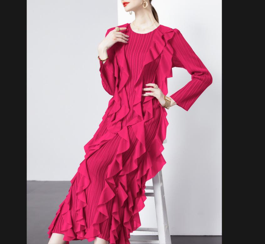 Miyake 2024 Spring Lotus Leaf Pleated Dress - Women's Layered Three-Quarter Sleeve, Round Neck, Plus Size