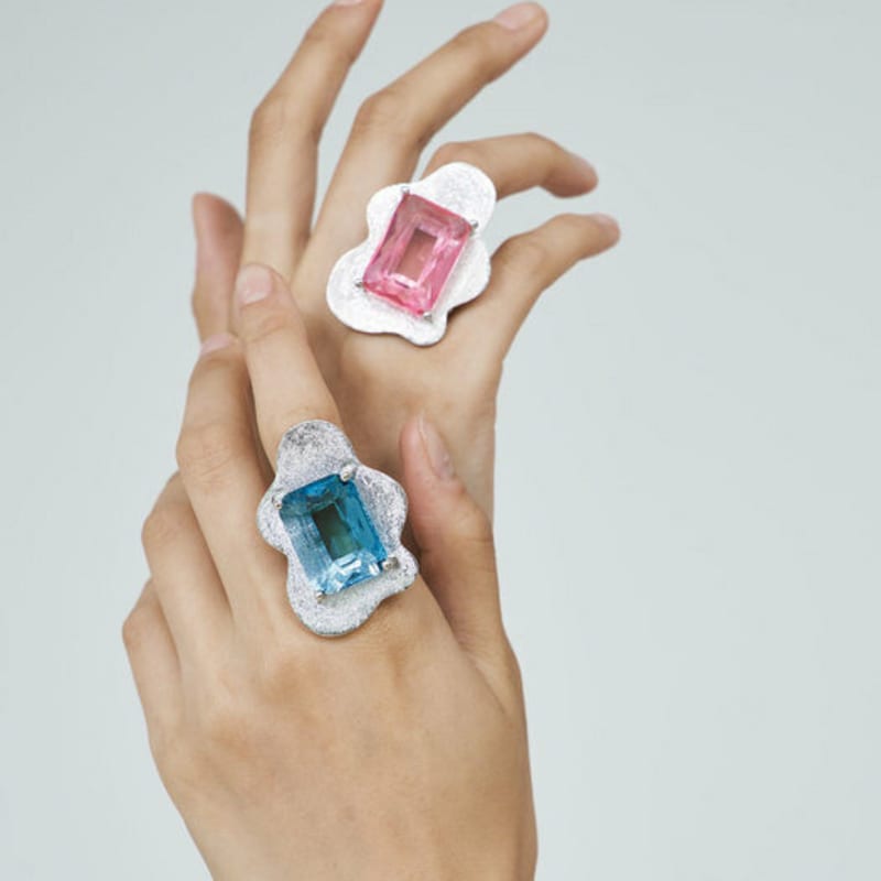 PARTY AFTER DARK Bold Daisy Ring