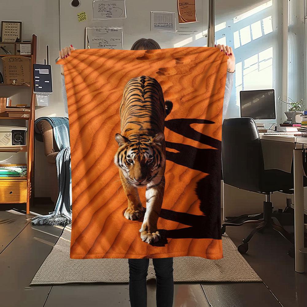 1Pc DuneBeasts Print Flannel Blanket, High quality Comfortable for All Seasons, Home Decor, Warmth and Comfort, Perfect for Christmas Gifts
