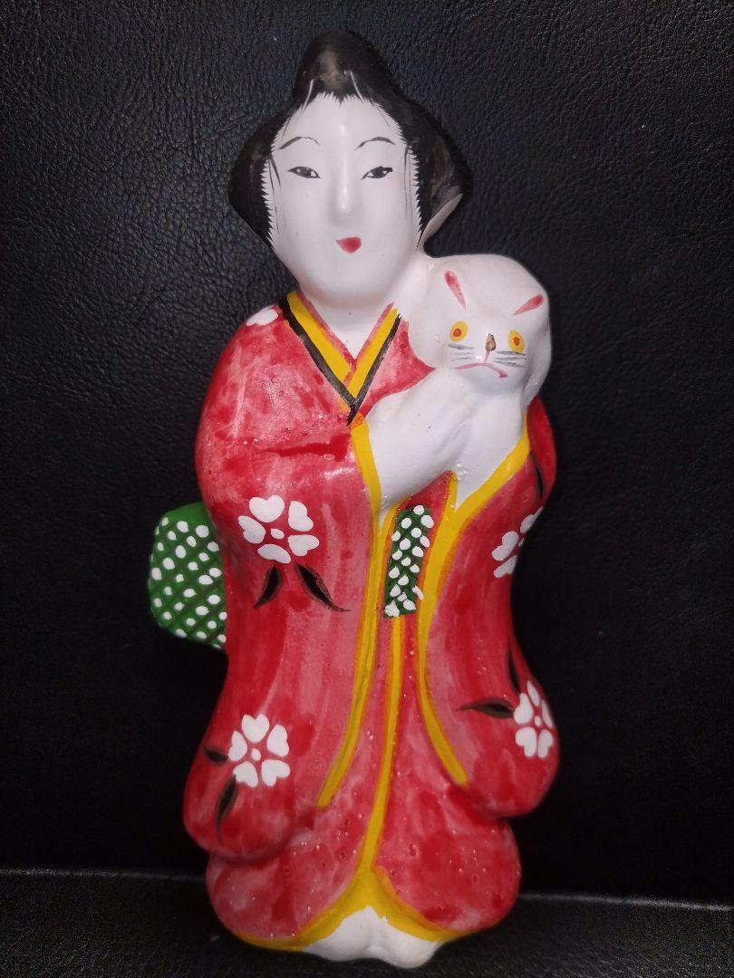 

[USED] Sagara Doll: Woman Holding a Rabbit, made by Takashi Sagara, 7th generation