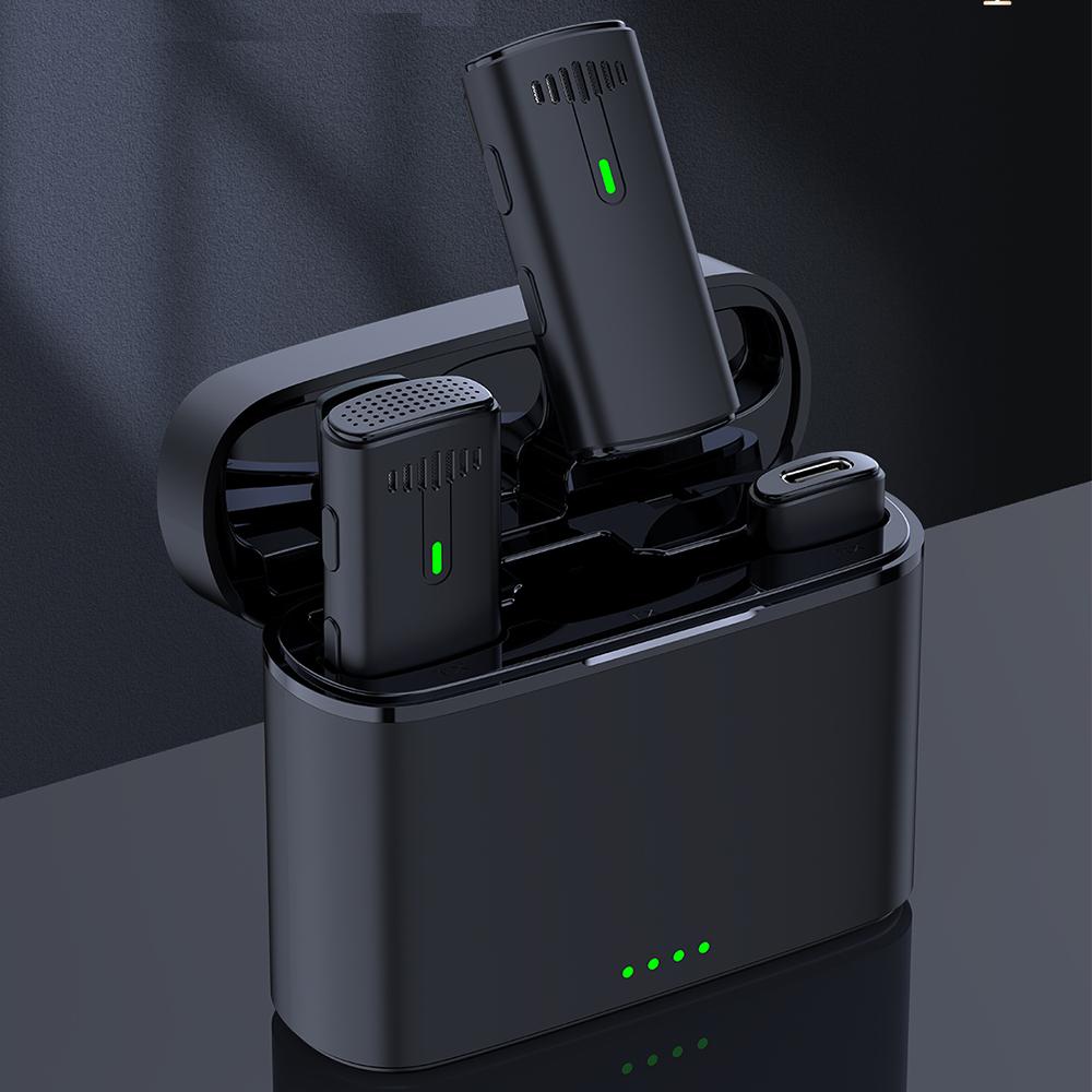Professional Wireless Lavalier Microphone For Android/Iphone With Charging Case
