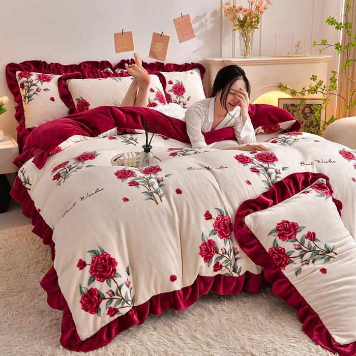 

Thickened Milk Fleece Four-Piece Set, Flange Fleece Coral Fleece Quilt Cover, Bed Sheet, Bedding 2.0 meters 4pc (quilt cover 220 * 240)