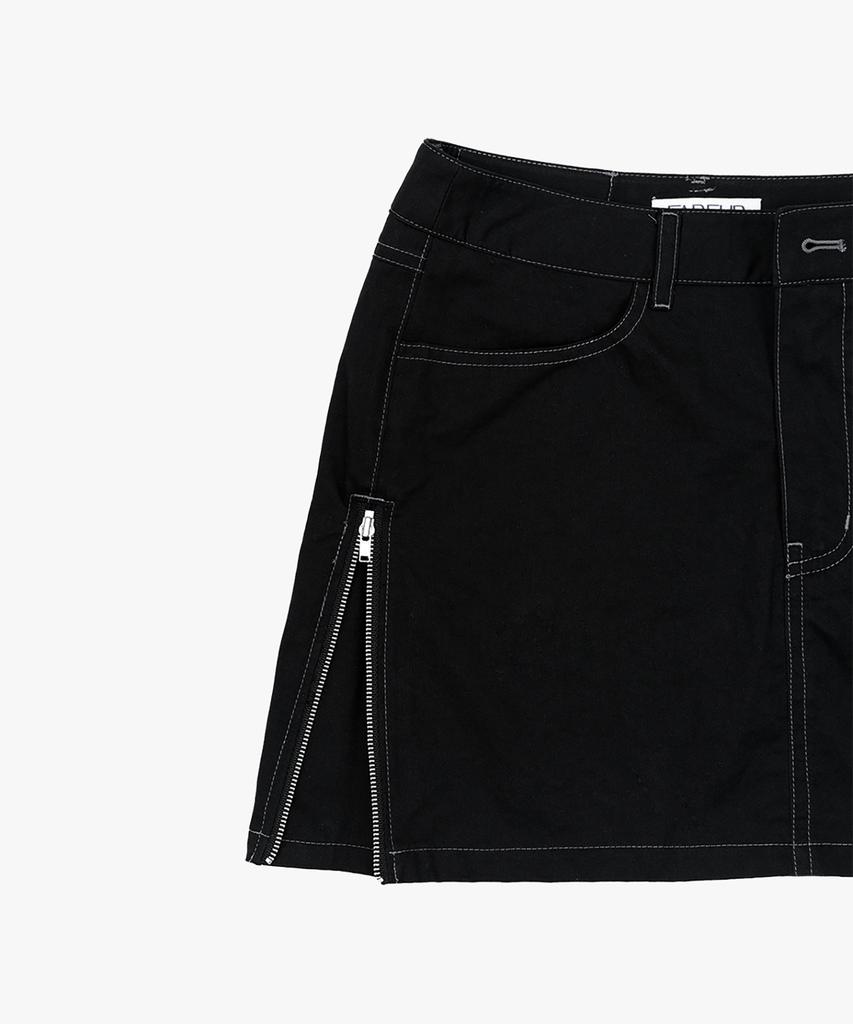 Pabeo Side Zip Skirt (Black)