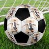 Jamal Musiala Ballon de Football en Salle Coloré Couture Machine PVC Taille 5 Entraînement d'Équipe Prêt pour la Compétition Durable Haut Rebond Cadeau Sportif Cool