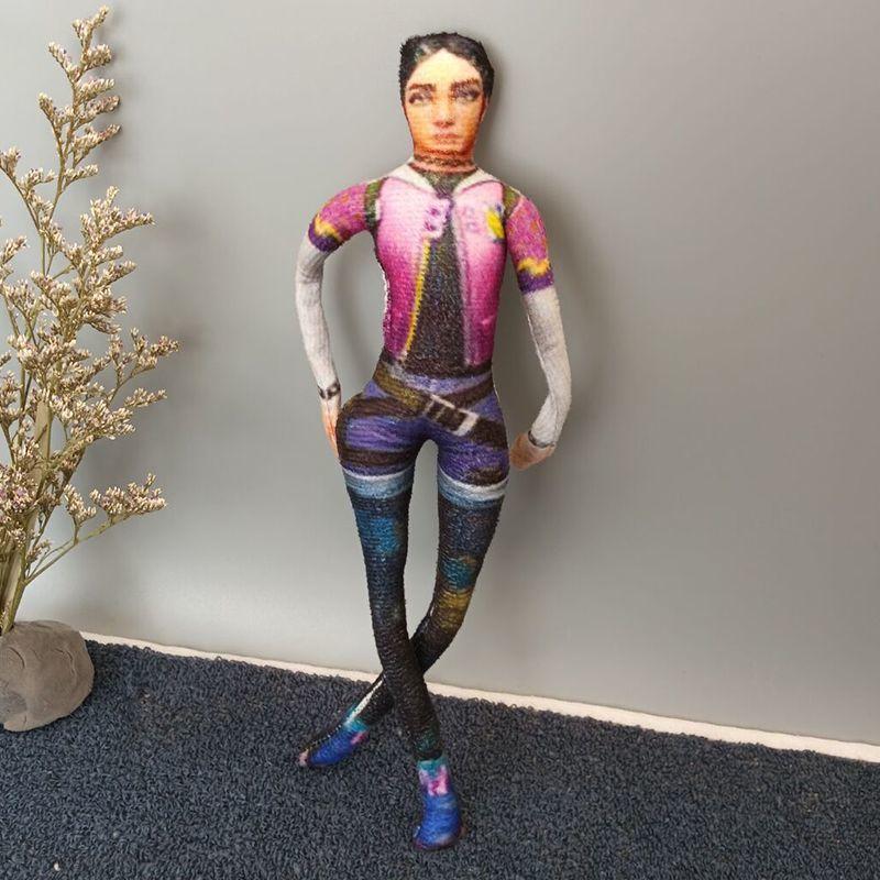 

25 см Фигурка Валорант Подвижная Игрушка Персонаж Креативная Коллекция Подарок для Поклонников Украшение для Стола