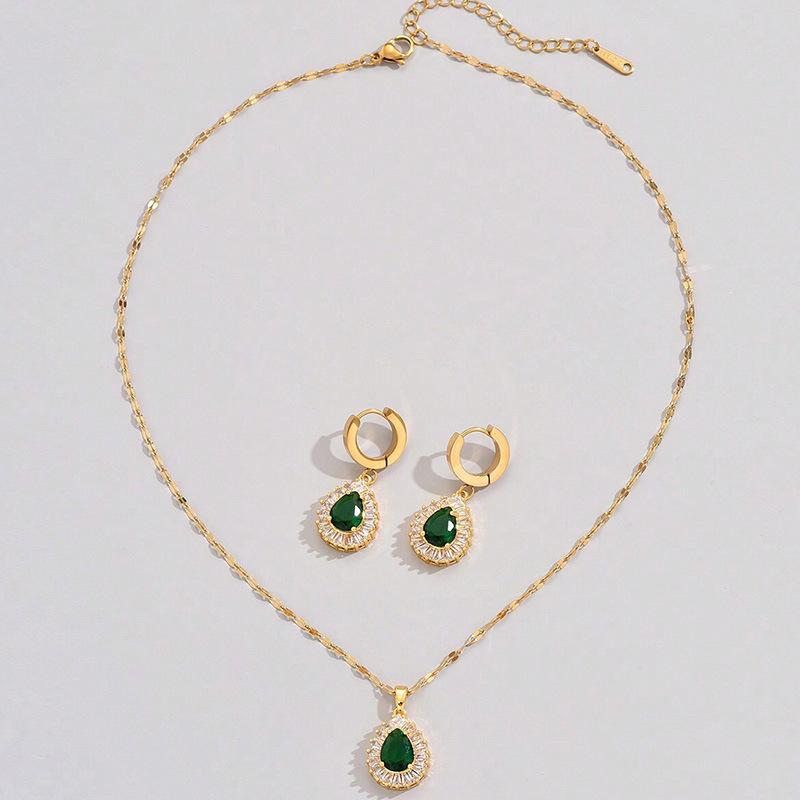 Emerald Necklace Women's Fashion Temperament Suit Vintage Hong Kong Style Necklace Earrings Versatile Jewelry