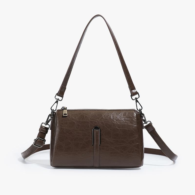 Premium Sense Retro Small Bag Women 2025 New Fashion Versatile Messenger Bag Commuter Shoulder Armpit Bag Small Bag