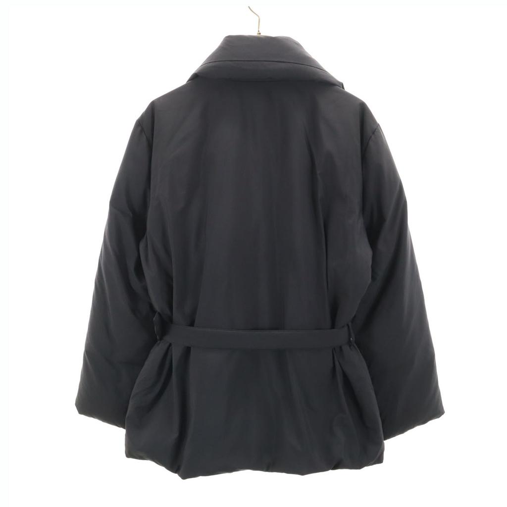 PLEATS PLEASE Péřová bunda 5 Černá série Isseimi Spáleniny od slunce Dámská Použitá