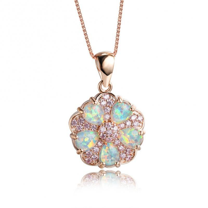

White gold green diamond five-petaled flower green necklace female retro Korean micro-inlaid zircon collarbone chain jewelry