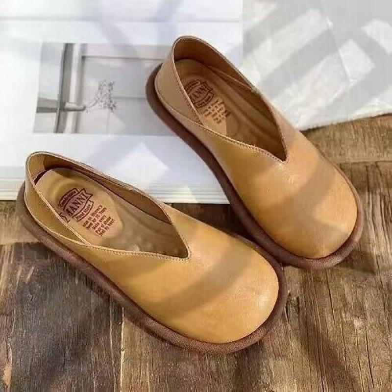Móda 2025Nové Dámské Boty Módní Kožené Ležérní Boty Letní Jednoduché Boty pro Ženy Pohodlné Baleríny Luxusní Designové Nazouvací Mokasíny