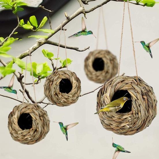 Outdoor Bird Nest Natural Grass Hand Woven Large Space Spherical Straw Bed Habitat Cave Comfortable Hummingbird Nest Courtyard