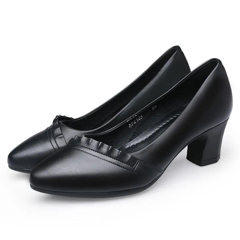 

Весенние и летние женские туфли из искусственной кожи на низком каблуке с нескользящей подошвой 35 чёрный