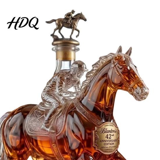 Dárková láhev na whisky pro muže Karafka ve tvaru koně Vysoce borosilikátové sklo Láhev na víno
