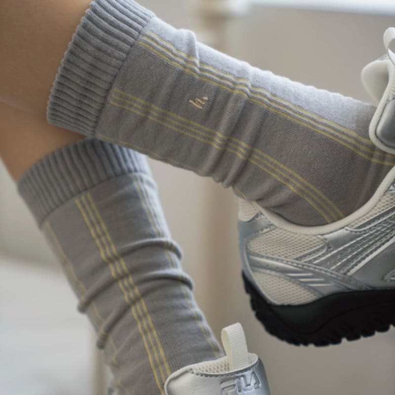 Hiig [Nr.411] grau/zitrone gestreifte Socken