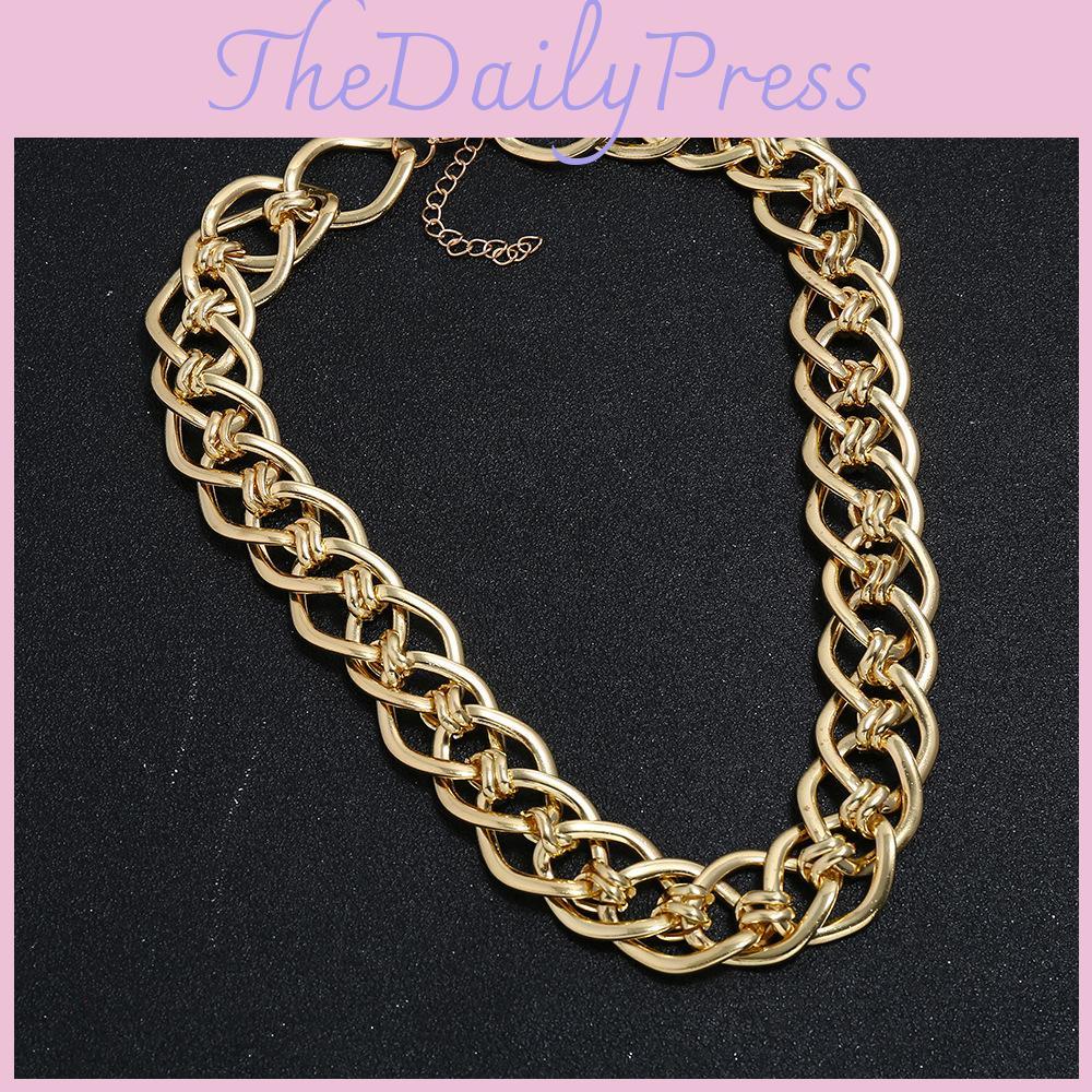 Metal Geometric Necklace Chain With Bold Style For Casual And Party Wear