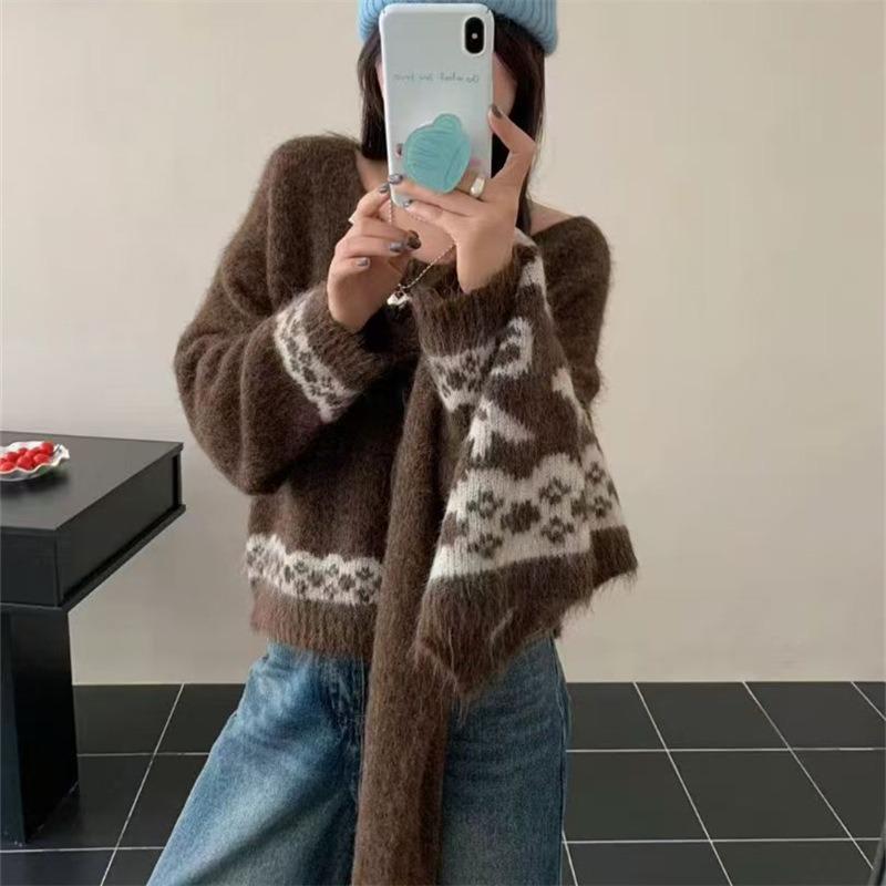 Korean Color Block Shawl Sweater Set: Women's Autumn/Winter Plus Size Slimming Knitwear