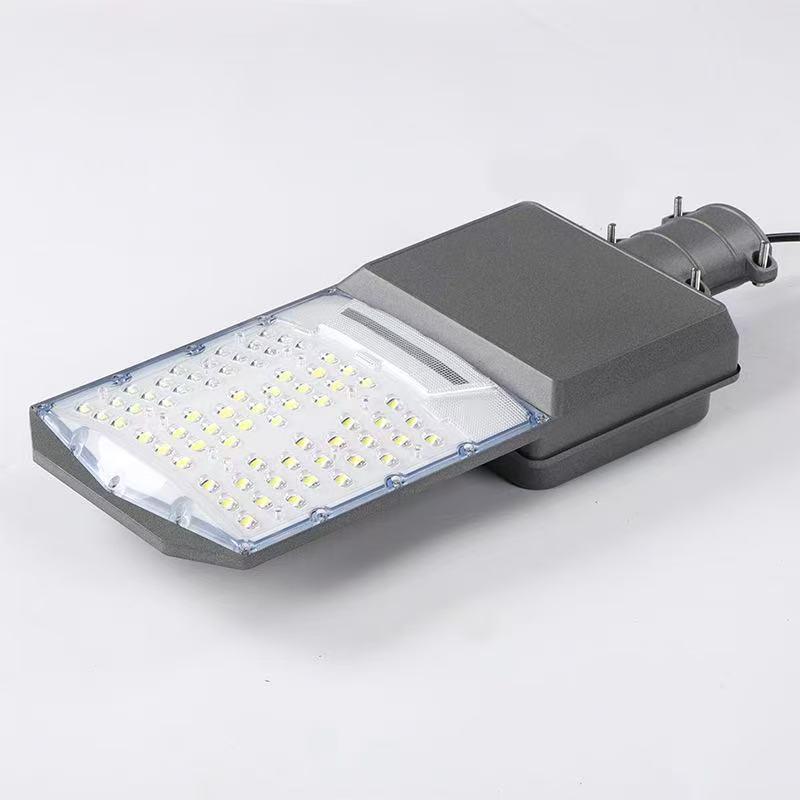 6m Solar Street Light for Courtyard, Roads & Outdoor Use