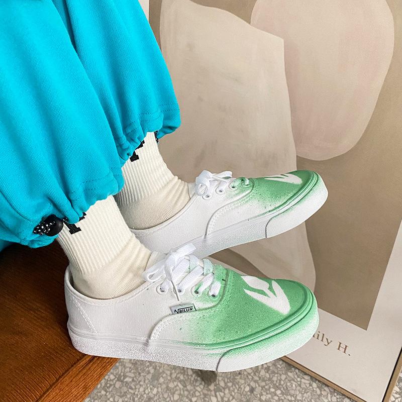 Personality Graffiti Flat Canvas Shoes Women Fashion Casual Shoes Walking Shoes