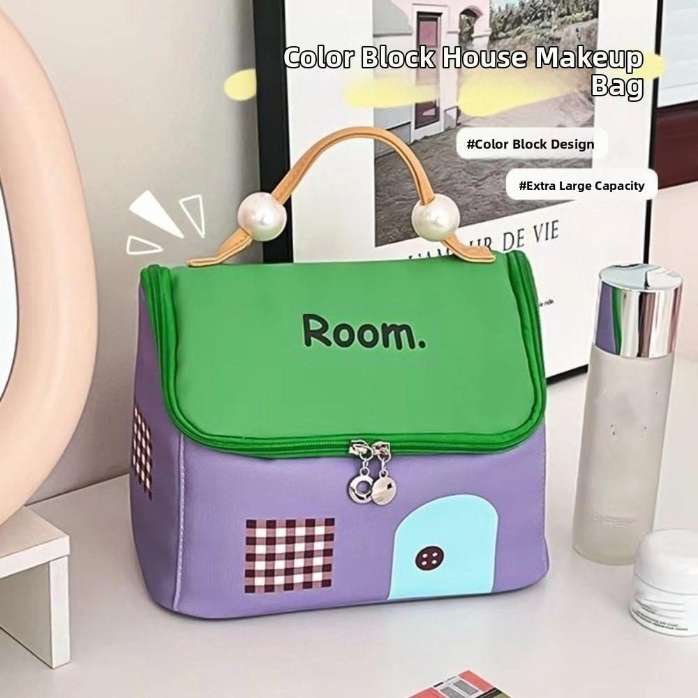 Polyester House Shape Makeup Bag Cute Toiletry Organizer Durable Travel Makeup Handbag  Gift