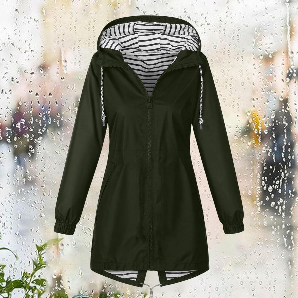 Women's Fashionable Color Blocked Long Sleeved Hooded Outdoor Thin Waterproof Running Sports Jacket, Submachine Jacket