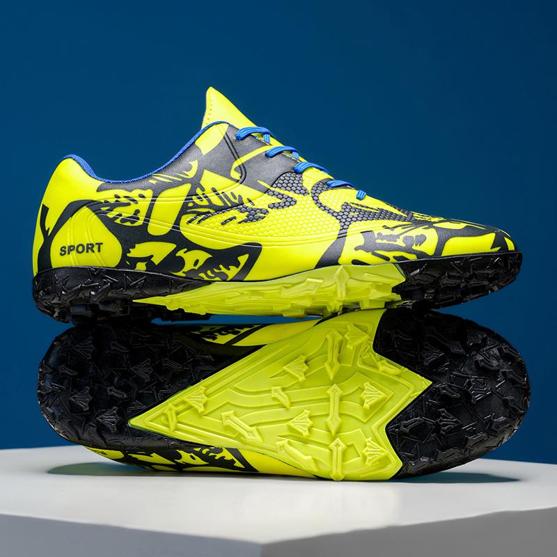 New Professional Football Boots Men Original White Youth Anti-slip Indoor Outdoor Lawn Fast Training Football 35-45