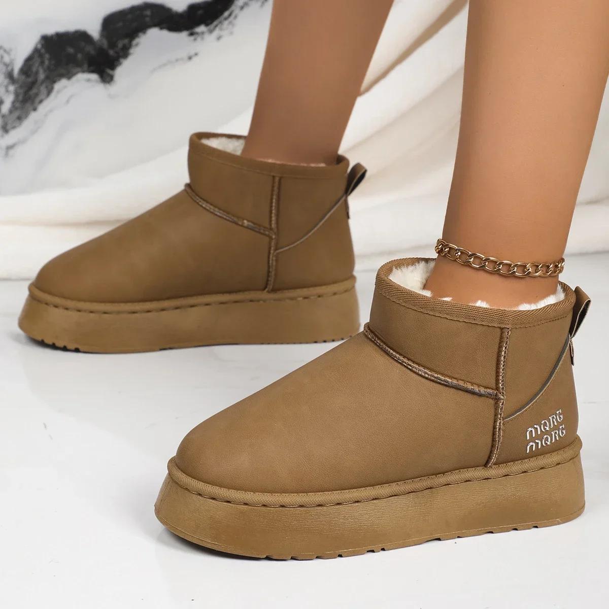 

Зимние ботинки на толстой плюшевой платформе, женские зимние теплые туфли из хлопка и меха, коричневые женские замшевые ботильоны без застежек, женские мягкие туфли 41 коричневый