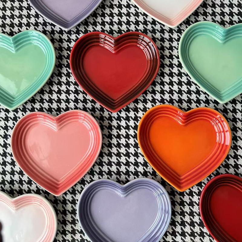 Ceramic Cat Bowl Extra Heart-Shaped Wide Anti Vomiting Stress Free Design12Cm Durable Ceramic Pet Bowl For Small Cats Dogs