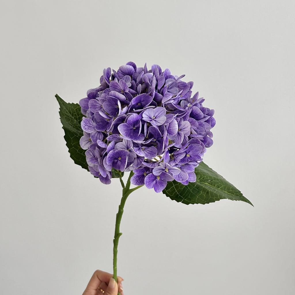 1Pcs Artificial Hydrangea Flowers Real Touch Artificial Hydrangea Branches Decoration Wedding Bouquet Flower Arrangement