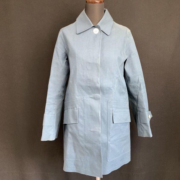 

Сделано в Шотландии Маккинтош Прорезиненный Тренч/Женский 32/Светло-голубой/Скрытая застежка/Водонепроницаемый(ИСПОЛЬЗОВАЛ)