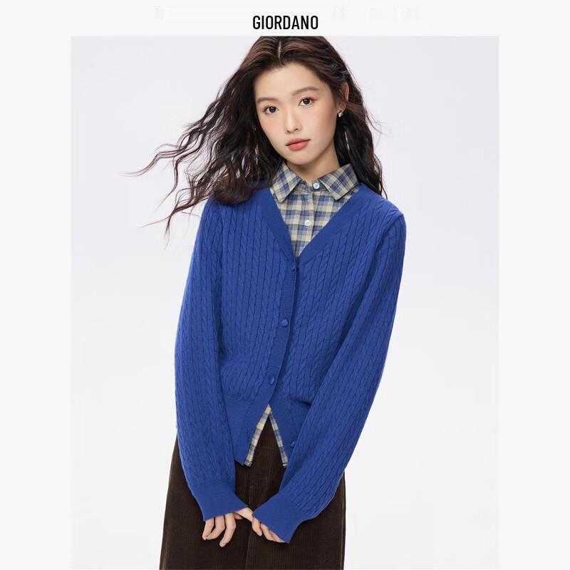 Giordano Miu Collection Women's Cable Knit V-Neck Cardigan