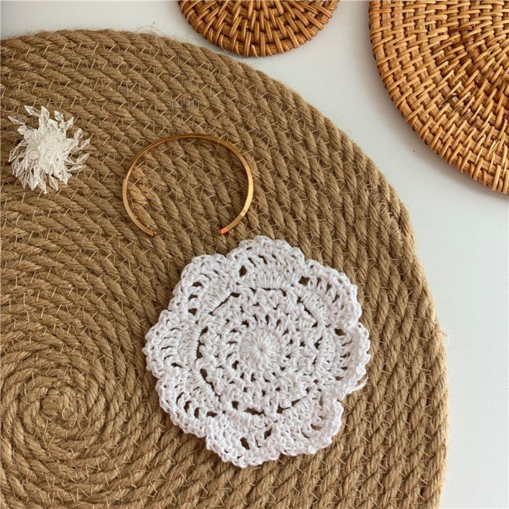 2/4Pcs Bohemian Lace Floral Coasters Vintage Round Woven Placemats Drink Coasters Coffee Table