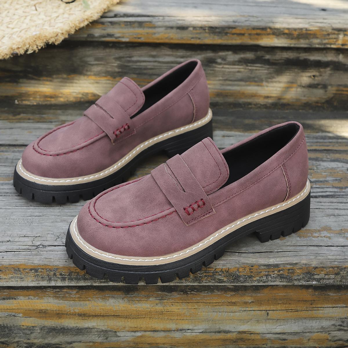 

Spring and Autumn Loafers Large Size Casual Frosted British Style Women s Shoes Thick Heel Thick Sole Retro Shoes 43 вина червоного кольору