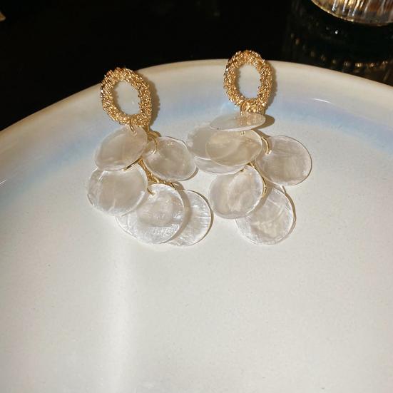 1 pár dámských visacích náušnic kulatých s mušlí, střapcem a dlouhých náušnic dámských puzetových náušnic pro rande, banket, taneční párty, doplňky