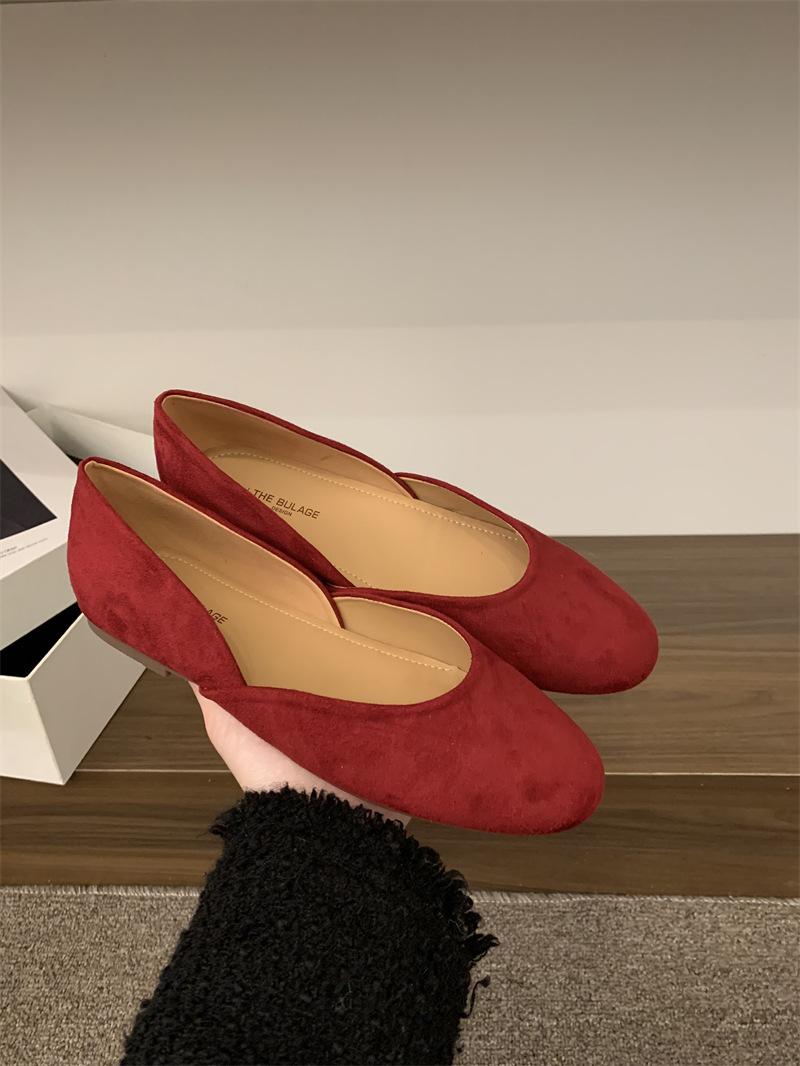 

2025 весенние мягкие милые туфли конфетного цвета с круглым носком и светлым ртом из замши для бабушек, детские туфли на плоской мягкой подошве для вечернего ветра с одной педалью 40