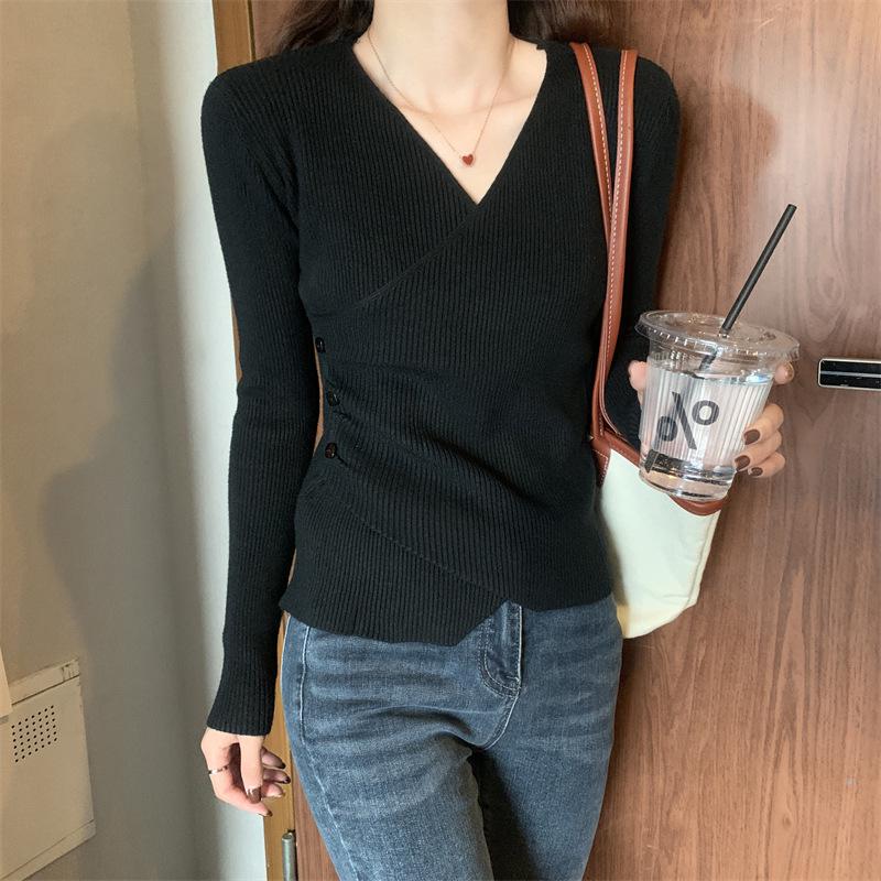 Autumn/Winter Women's Designer V-Neck Knit Sweater - Trendy French-Style Base Layer.