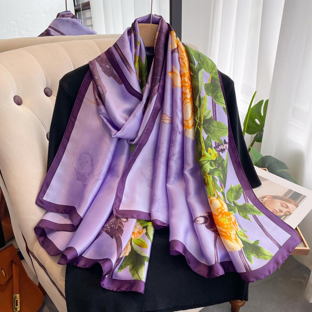 Luxury Women'S Scarves Fashion Printed Silk Scarves Summer Shawls And Wrapped Soft Cashmere Women'S Bandannas Folad Headsc