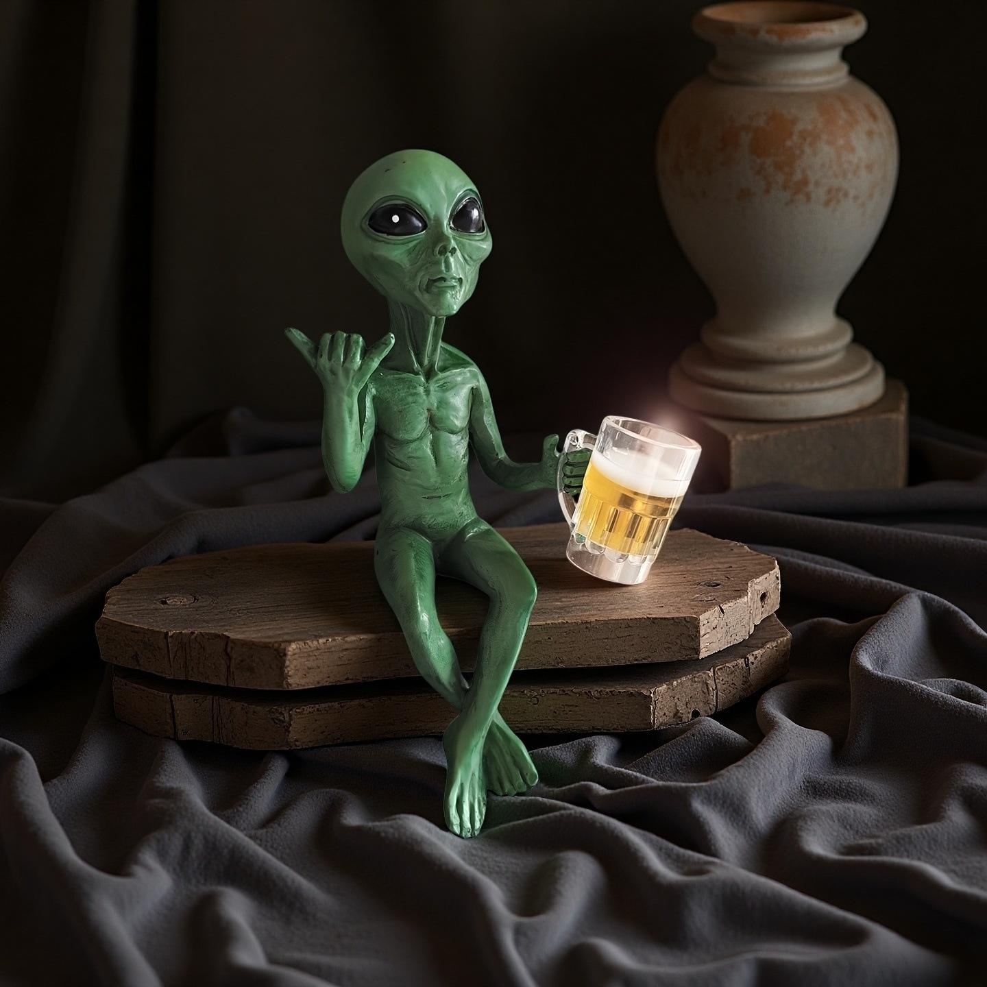 

/Funny Resin Alien Drinking Beer Statue For Garden Yard Landscaping Outdoor Desktop Decoration Art Ornament Present Household Bar