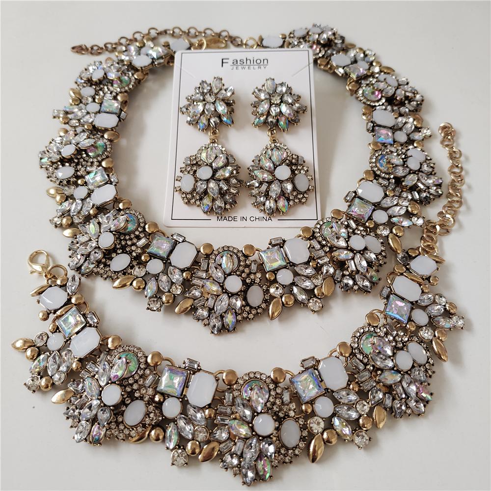 2025 Neue Luxus Kristall Strass Schmucksets Halskette Armbänder Ohrringe Set Damen Indische Hochzeit Braut Statement Schmuck
