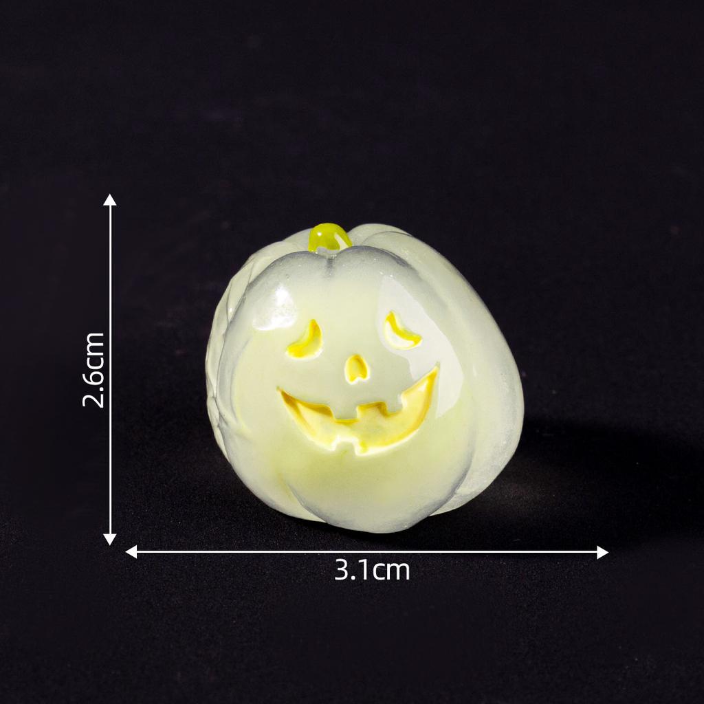 Miniature Landscape Decoration Glow in the Dark pumpkin Home Decoration Garden Decoration Ornament Glow in the Dark