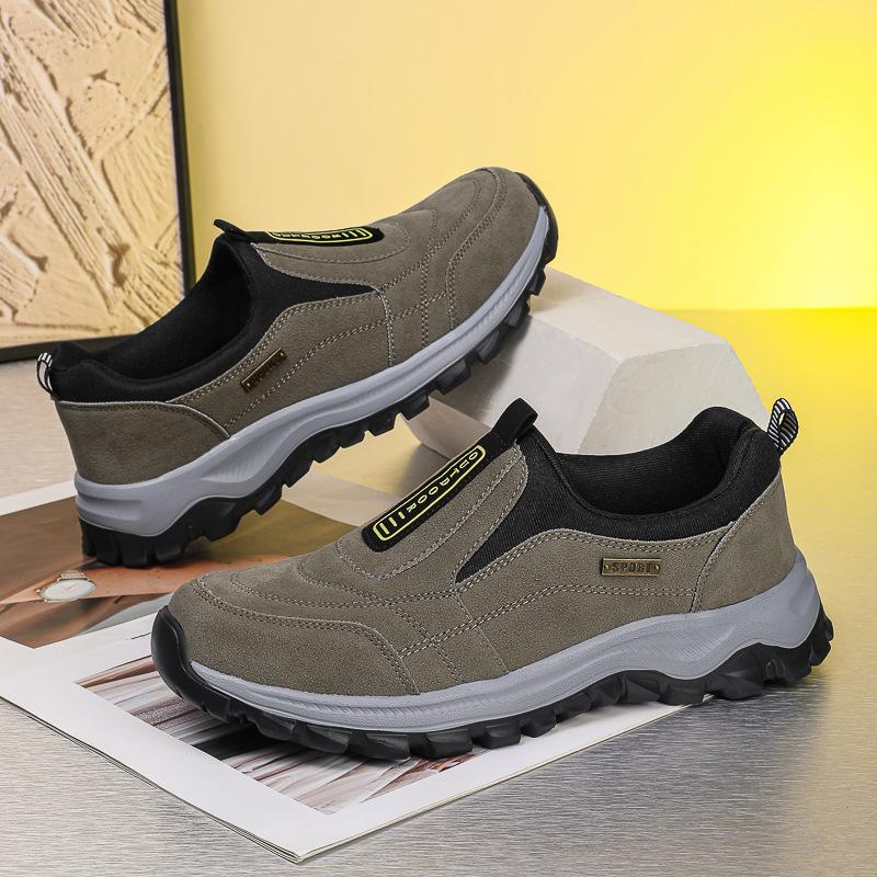 Large Size Men's Sports and Leisure Lightweight Couple's Spring and Autumn New Men's and Women's Outdoor Mountaineering Running Shoes