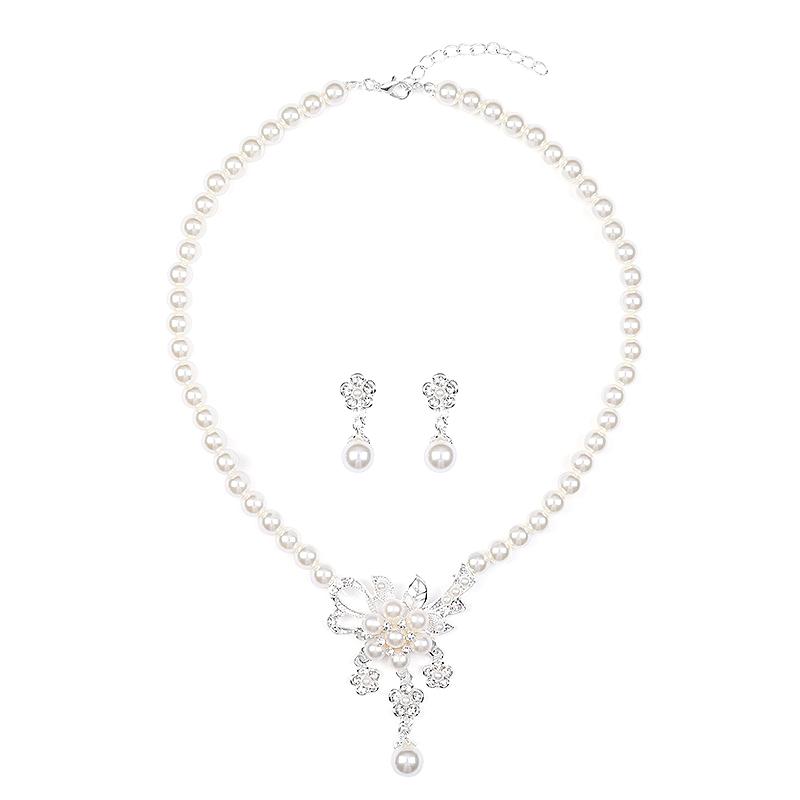Women Beaded Glossy Faux Pearls Rhinestone Embedded Flower Bride Necklace Stud Earrings