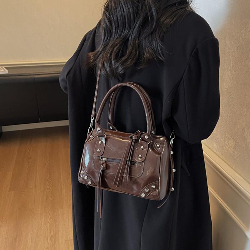 Faux Leather Solid Color Large Capacity Hobos Shoulder Bags for Women High Quality Versatile Undearm Ruched Handle Bags