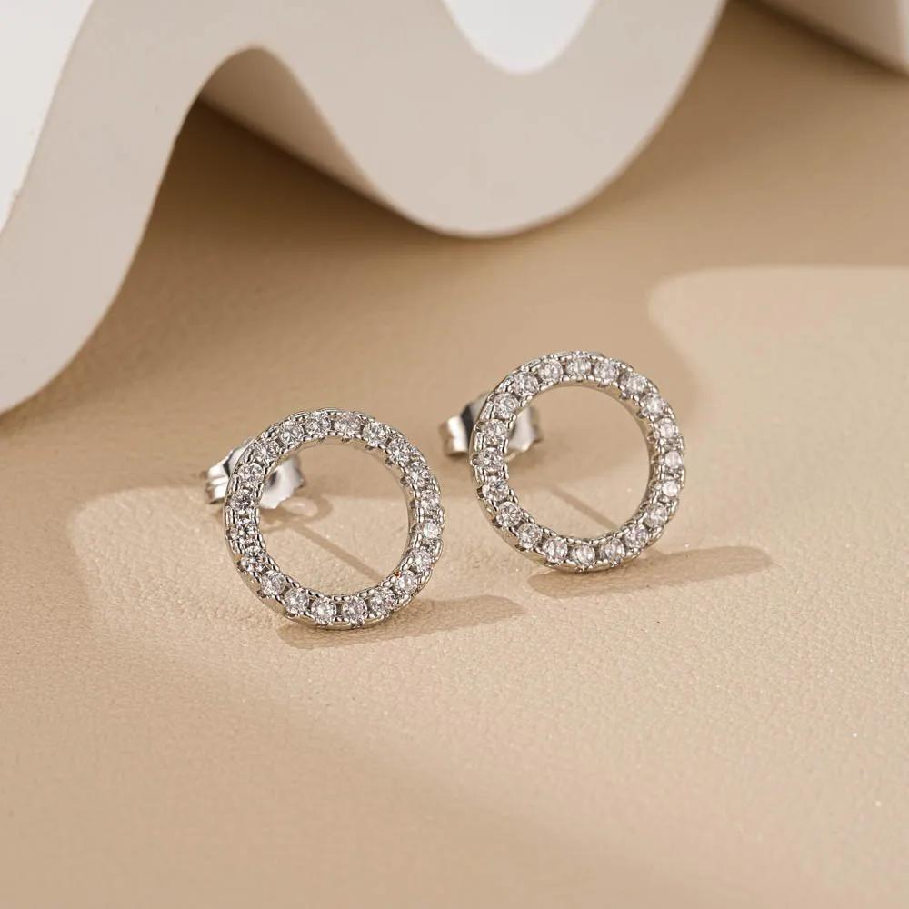 

Summer Fashion Cubic Zirconia Dazzling Circle Stud Earrings 14k Gold Plating Crystal Minimalist Earrings for Women Jewelry Gift серебряный