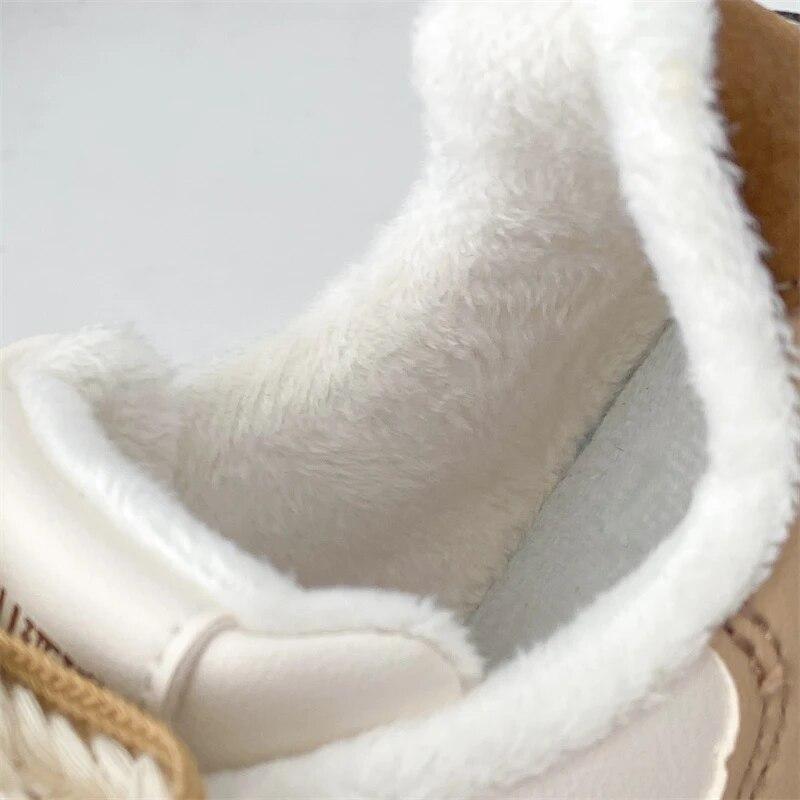 New Women Sneakers Retro Skateboard Footweare Fashion Winter Mixed Color Sports Shoes Students Outdoor Sports Casual Shoes