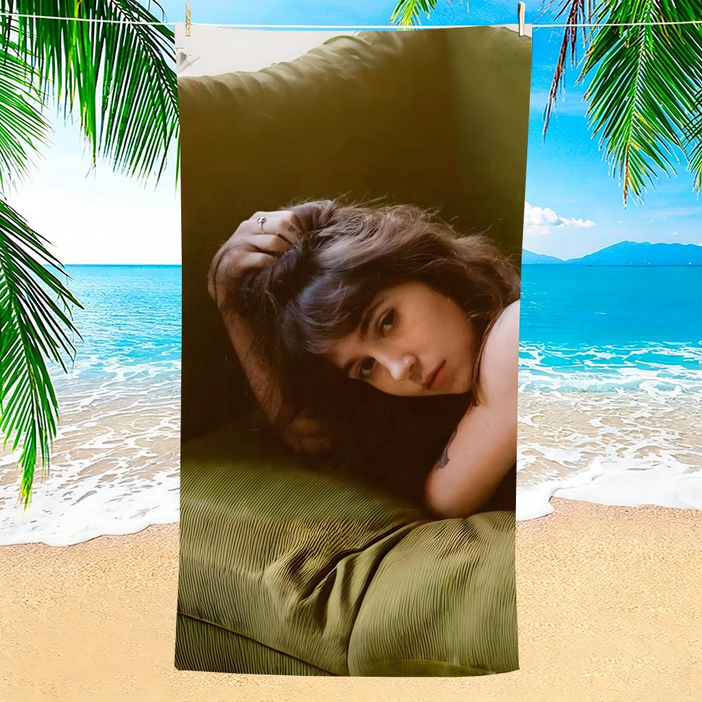 Towel Microfiber Beach Towel, Quick-Dry, Sand-Free, Ultra-Fine Fiber, Super Soft. C-Clairo Claire Cottrills