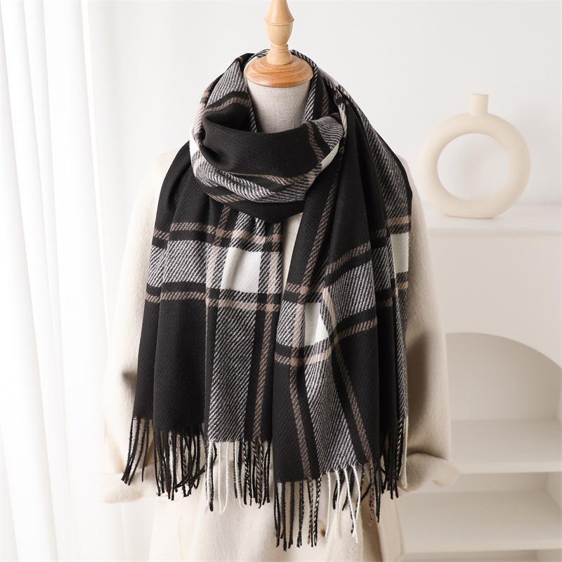 New Winter Women Plaid Cashmere Scarf Warm Pashmina Neckerchief Lady Shawls And Wraps Casual Lattice Tassel Scarves Muffler