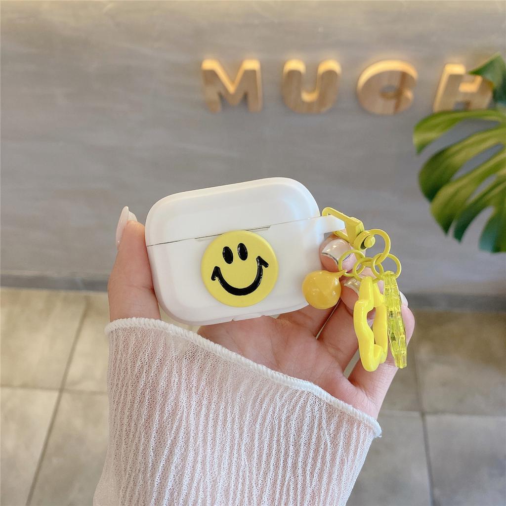 Silicone smiley face applies to Apple AirPodsPro 1st generation Bluetooth headset case Apple 111 headset case star.