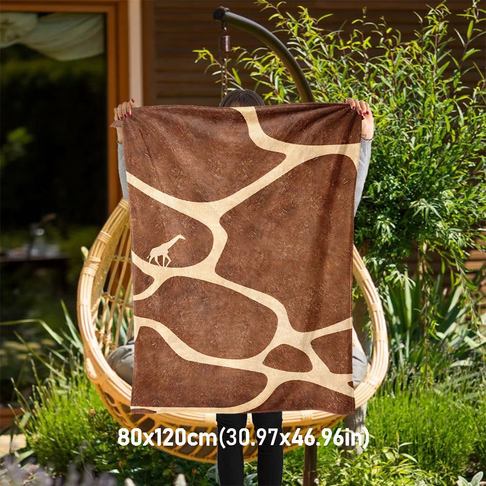 

1PC Giraffe PrintOutdoor Flannel Blanket - Soft Plush Decor for Picnics, camping, Bedroom, Playroom, Office, or Lunch Break 1251A 80x120cm(31x47inch)