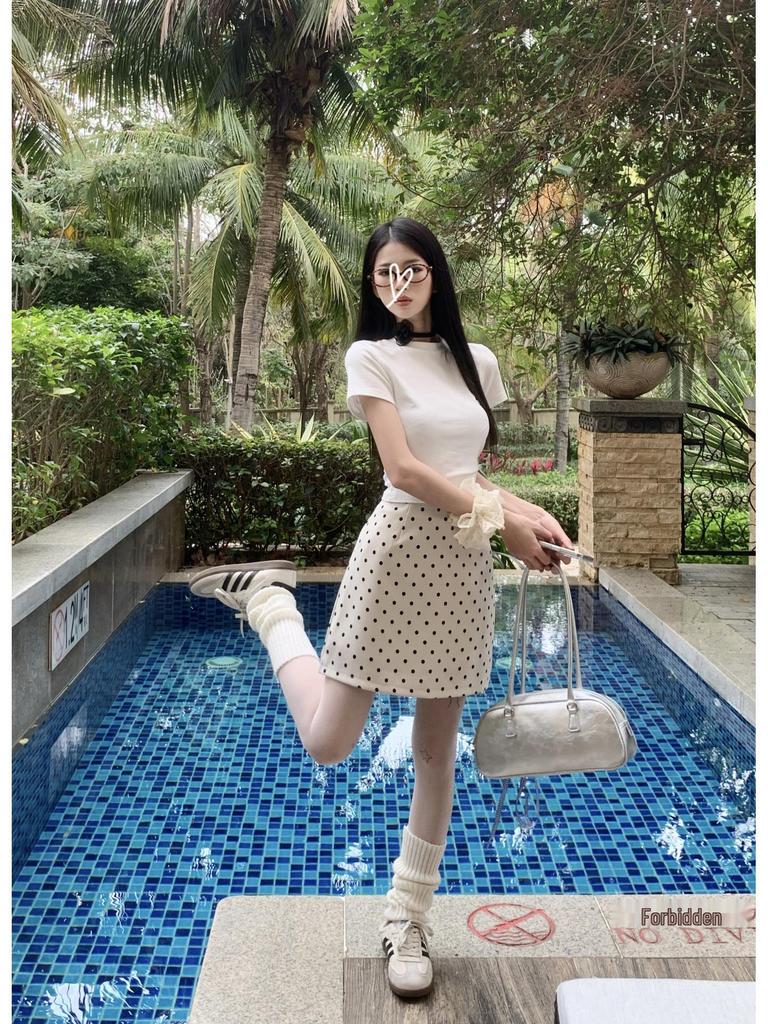 2025 Summer Women's Sweet & Spicy Apricot Polka Dot A-Line Skirt - Hip-Wrapping Casual Mini Skirt